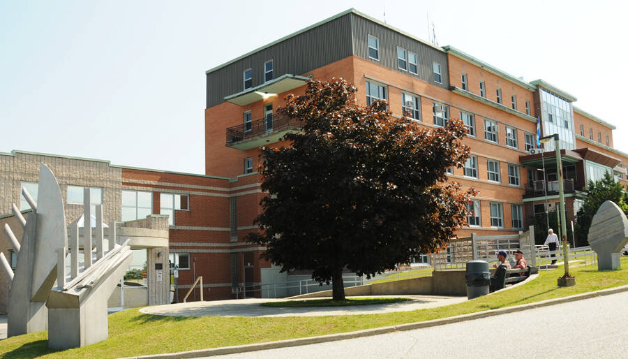 hôpital-de-Maniwaki hôpital-de-Maniwaki