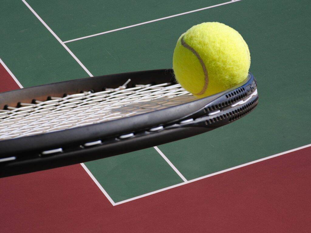 tennis-2819296_1920-1024x768