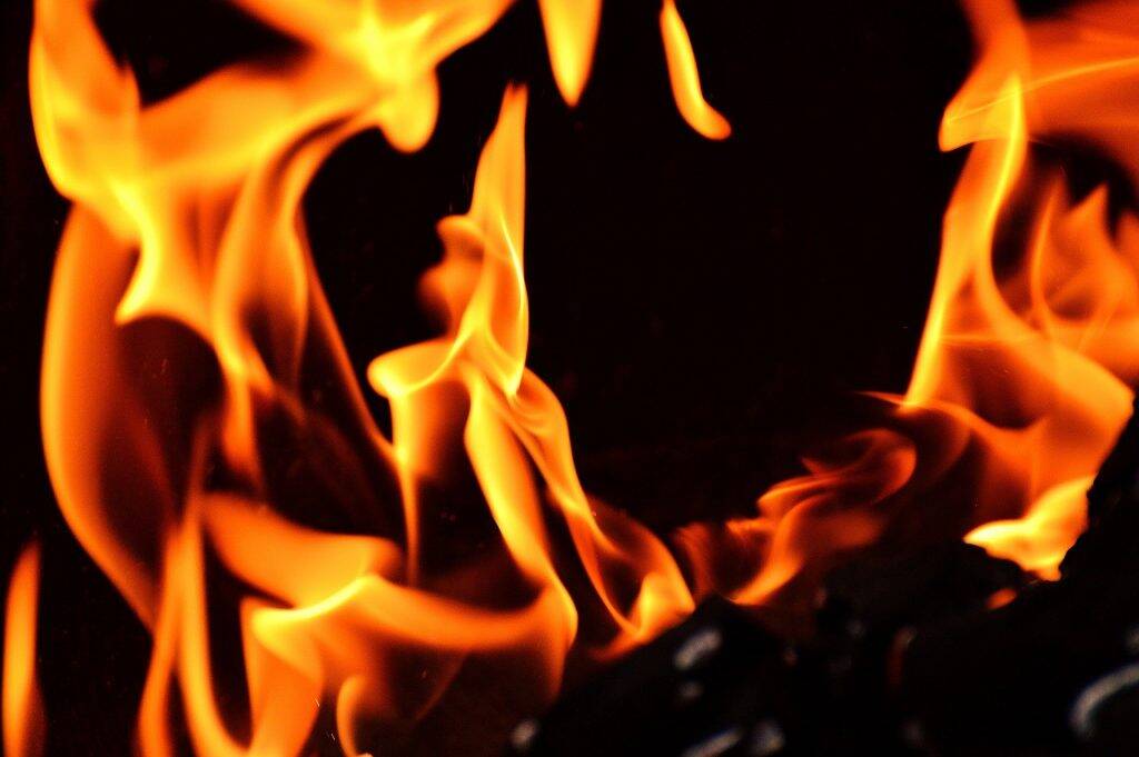 fire-2204171_1920-1024x681 fire-2204171_1920-1024x681