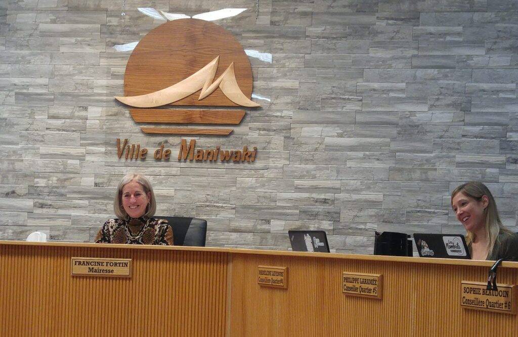 conseil-ville-Maniwaki-scaled-e1578497563833-1024x667 conseil-ville-Maniwaki-scaled-e1578497563833-1024x667