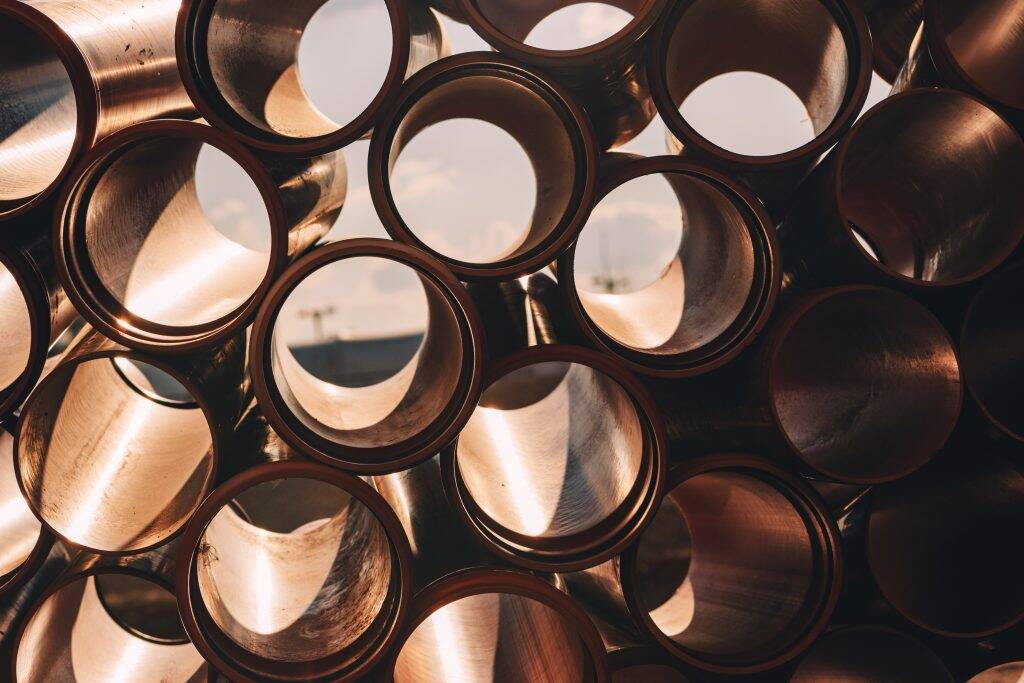 plastic-sewer-pipes-on-construction-site-for-repai-BSP2YRC-1024x683 plastic-sewer-pipes-on-construction-site-for-repai-BSP2YRC-1024x683