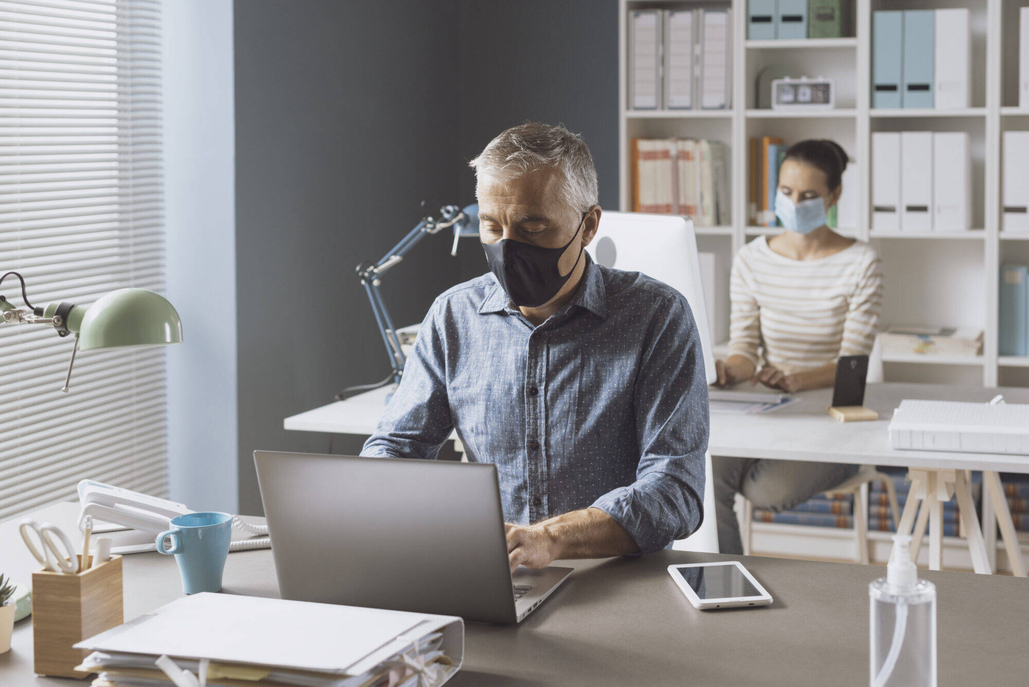 Coronavirus prevention and social distancing in the office Coronavirus prevention and social distancing in the office