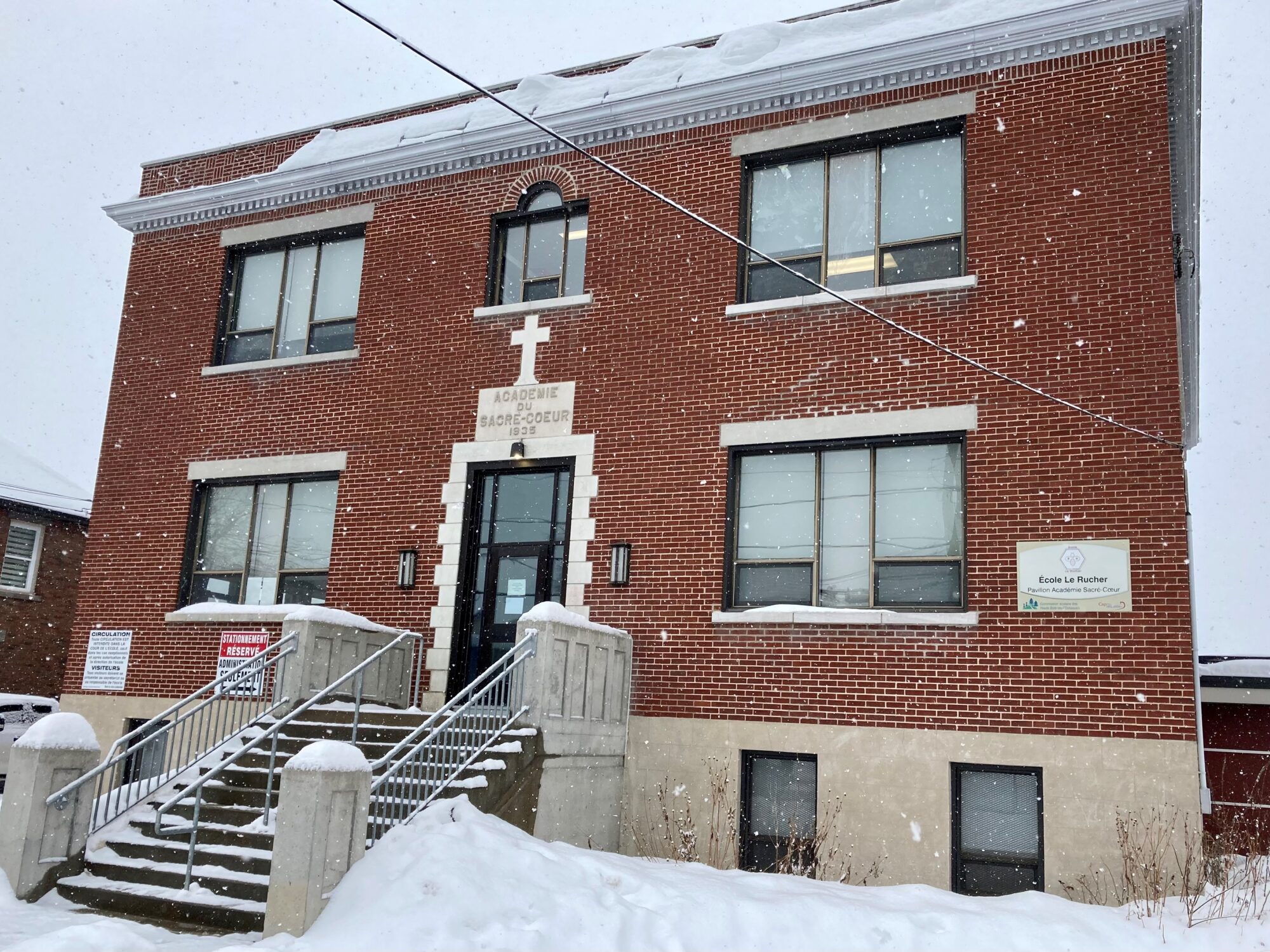 École Le rucher Maniwaki 1