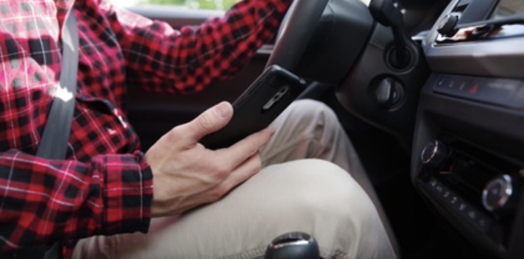 Au volant, pensez à conduire