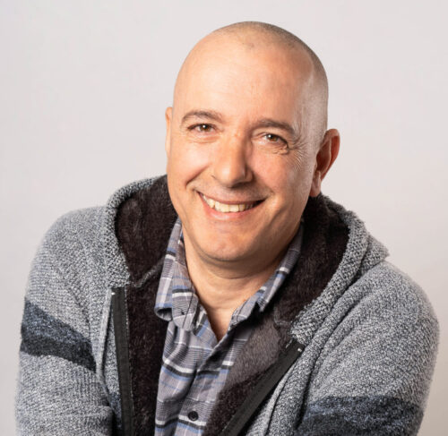 Photo maire de la Municipalité de Bouchette, chandail de laine et polo gris