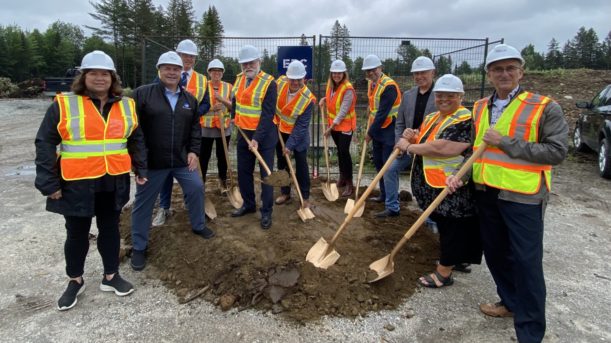 Pelleté de terre maison des ainés maniwaki
