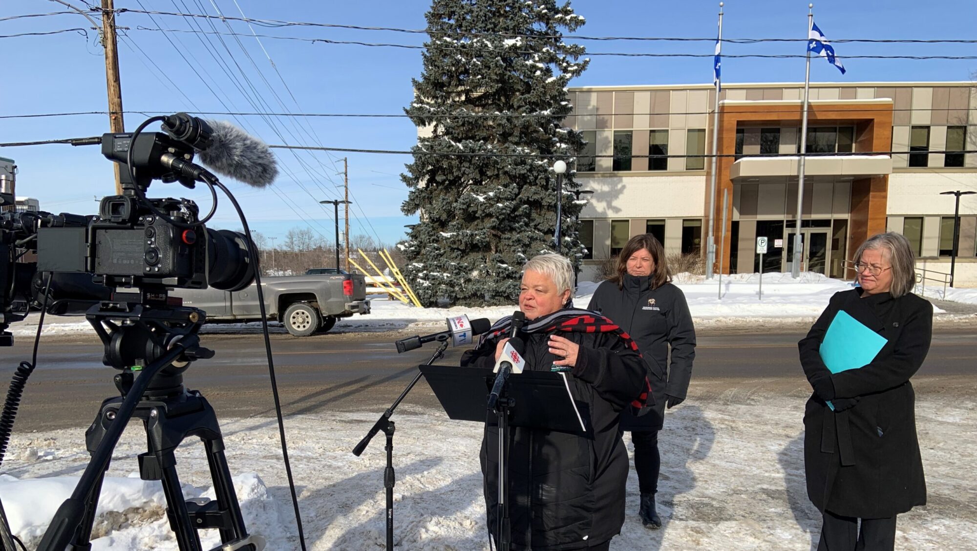 Conférence de presse Palais de justice de Maniwaki