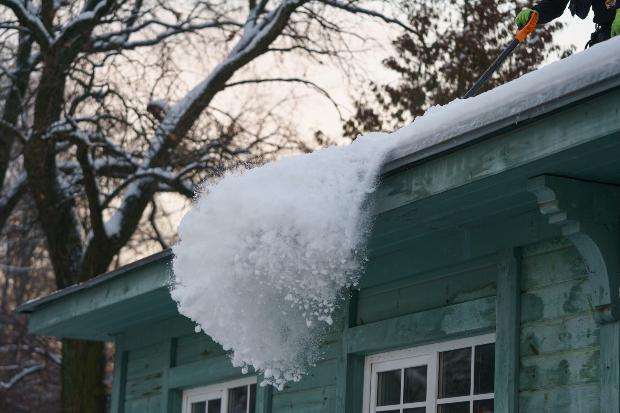 Déneigement, toit, toiture, neige
