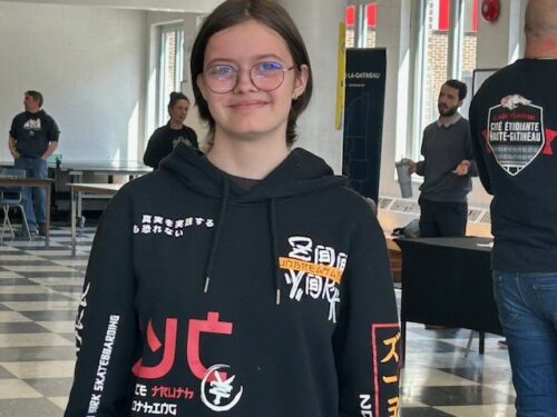 Photo étudiante Salon emplois étudiants Crédit CHGA