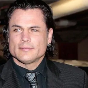 Patrick-Brazeau-300x300 Patrick-Brazeau-300x300