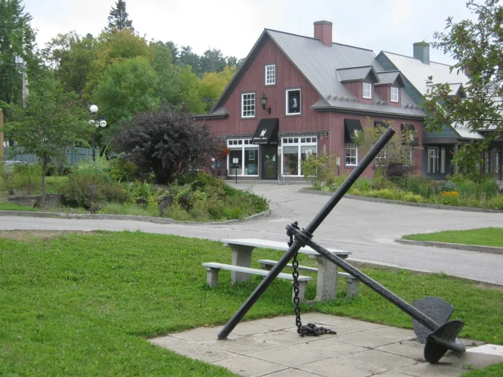 Bibliotheque-J.R.-LHeureux-de-Maniwaki