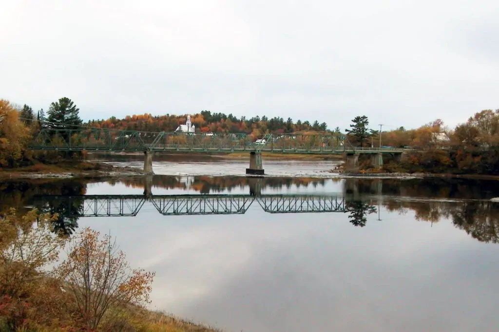 Pont-a-Bouchette