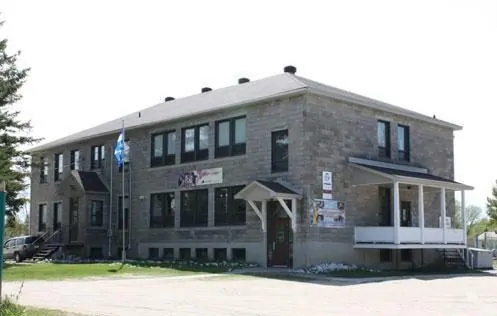 Ecole-Reine-Perreault-de-Blue-Sea-CSHBO-e1519125422120