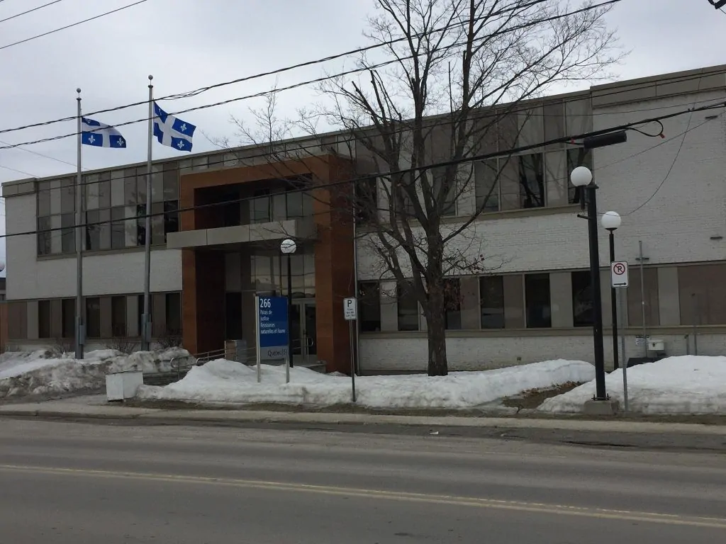 Tribunal palais de justice Maniwaki