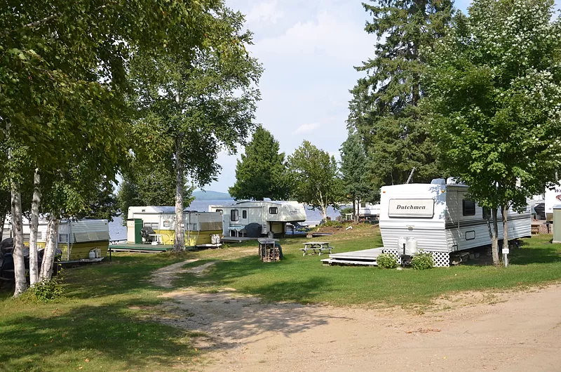 roulotte-camping-pointe-à-David roulotte-camping-pointe-à-David