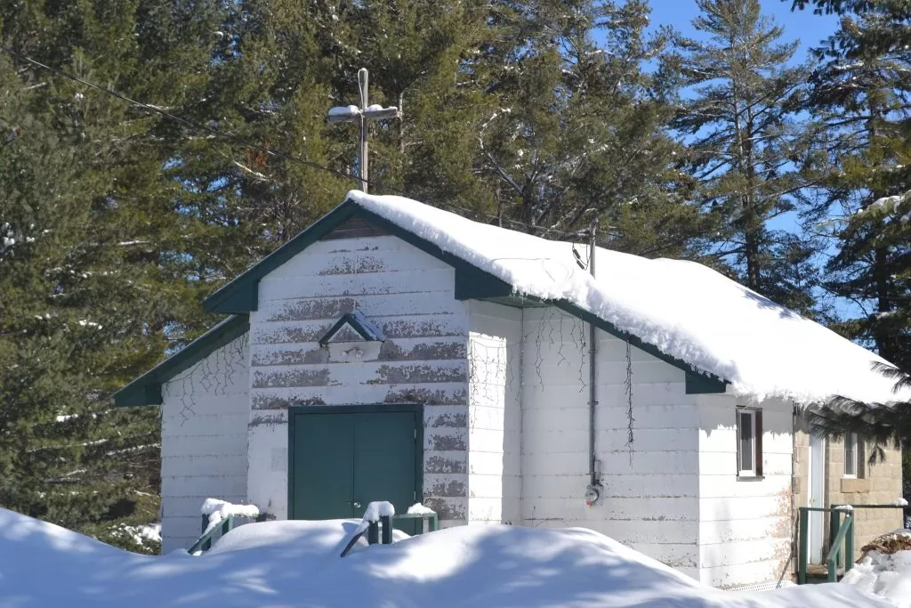 Chapelle-de-Saint-Eugène Blue Sea