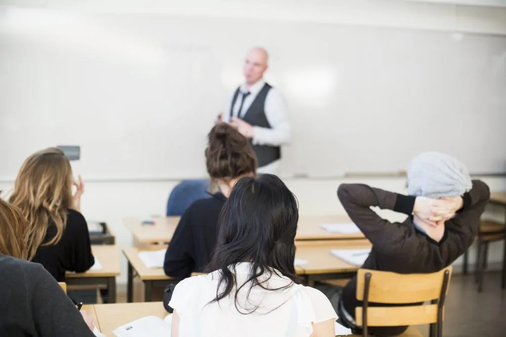 Professeur classe apprentissage eleves