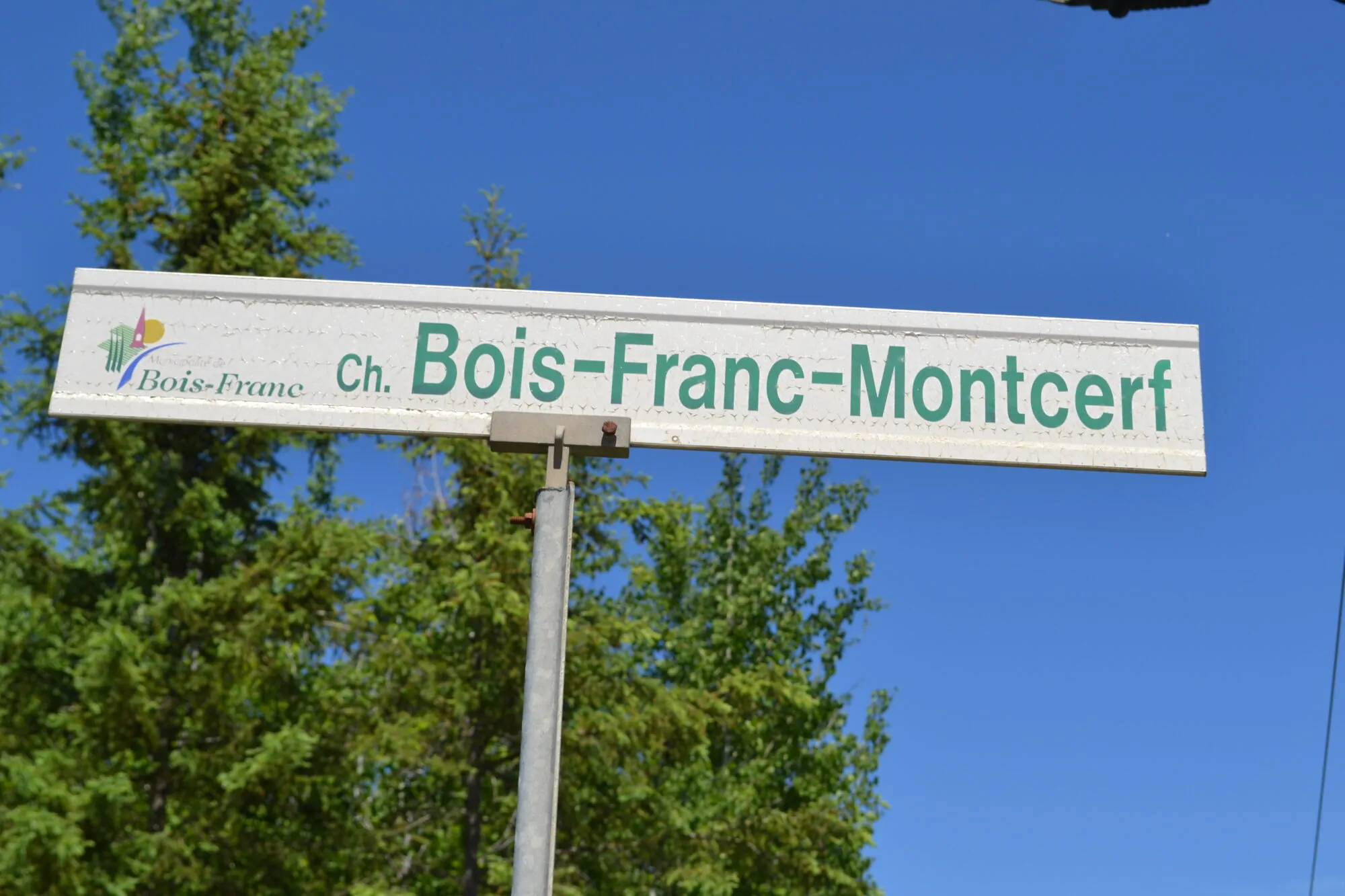 Chemin - Bois-Franc Montcerf