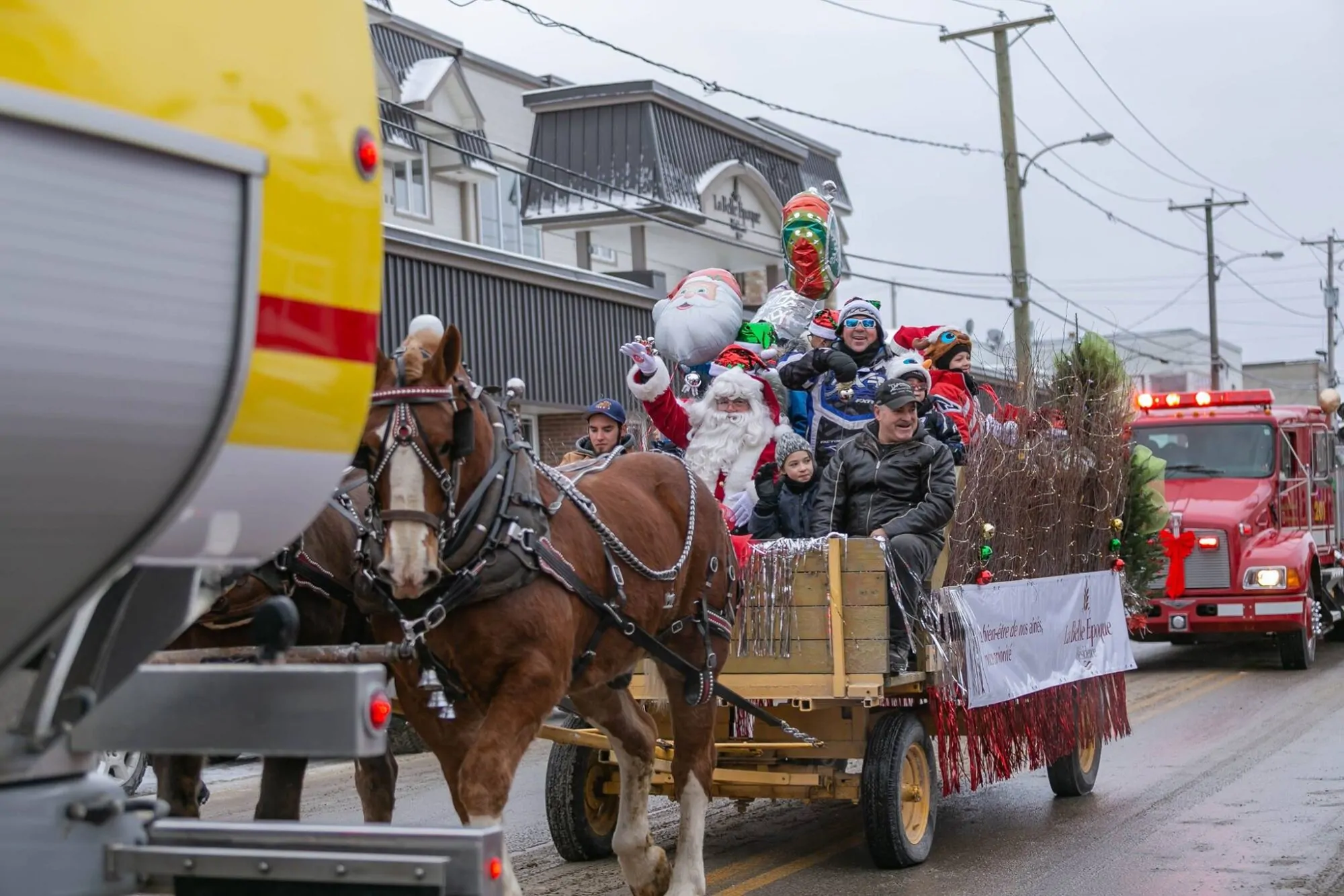 DÉFILÉ_NOEL_MANIWAKI_2018