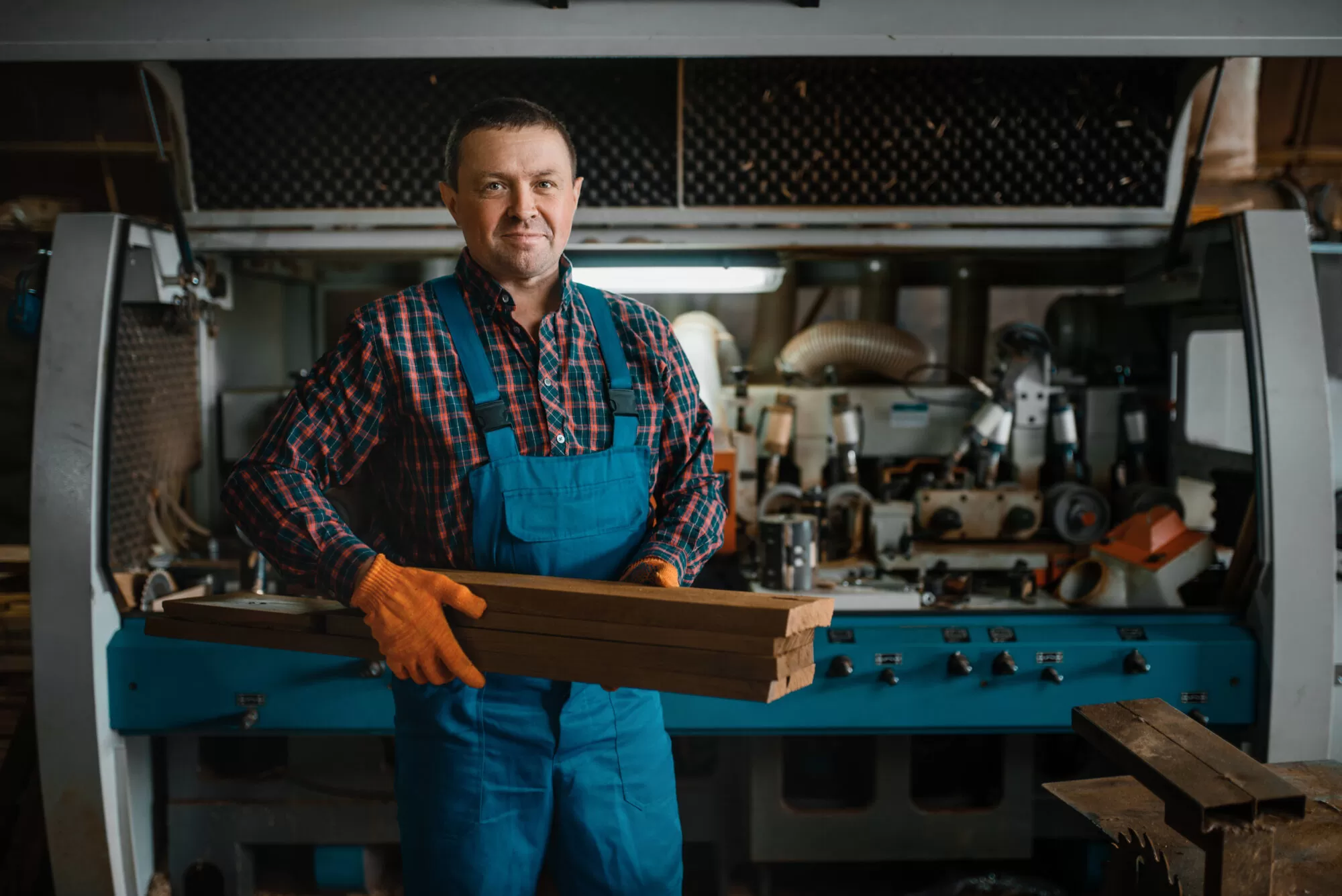 usine_foresterie_bois_operateur
