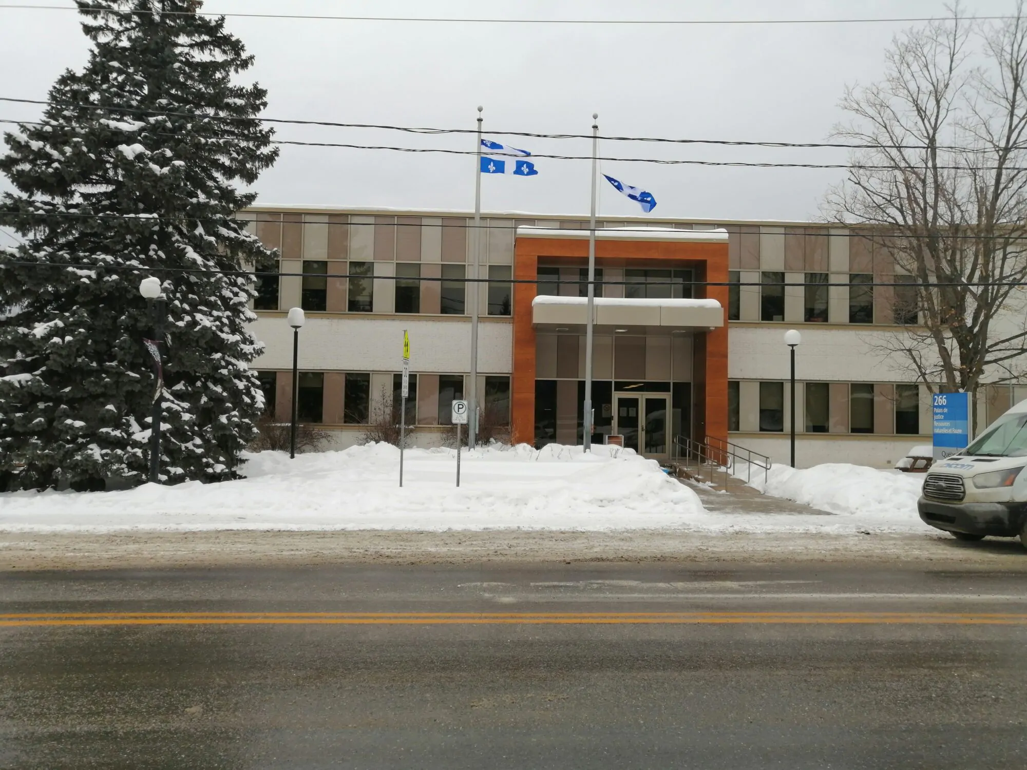 Palais de justice de Maniwaki
