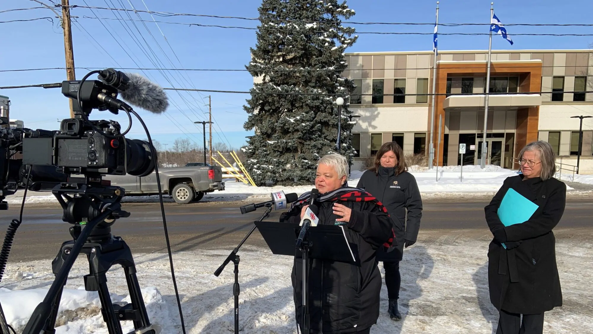 Conférence de presse Palais de justice de Maniwaki