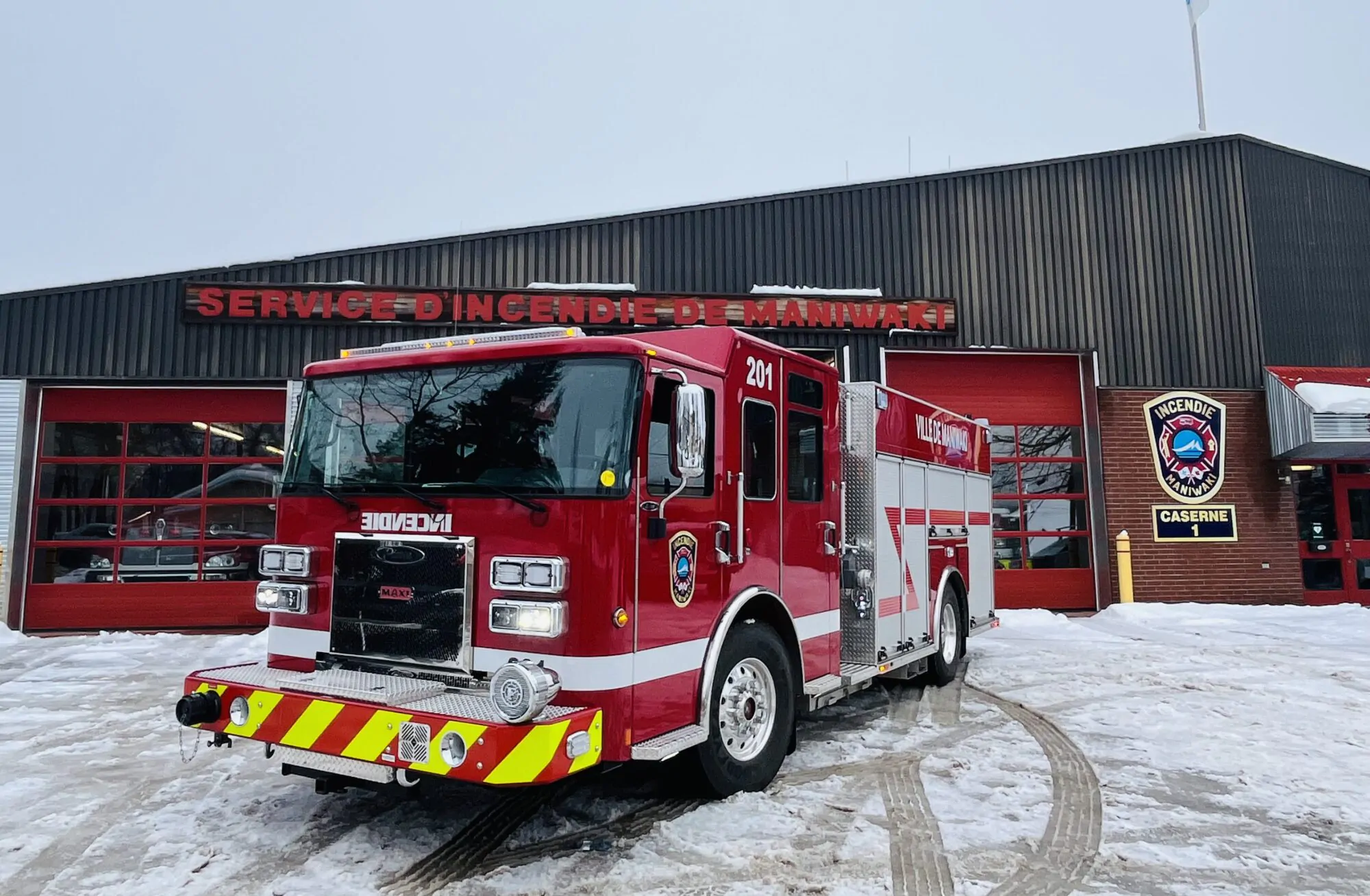 Service de sécurité incendie de Maniwaki camion pompier caserne