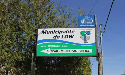 Municipalit de Low - Affiche