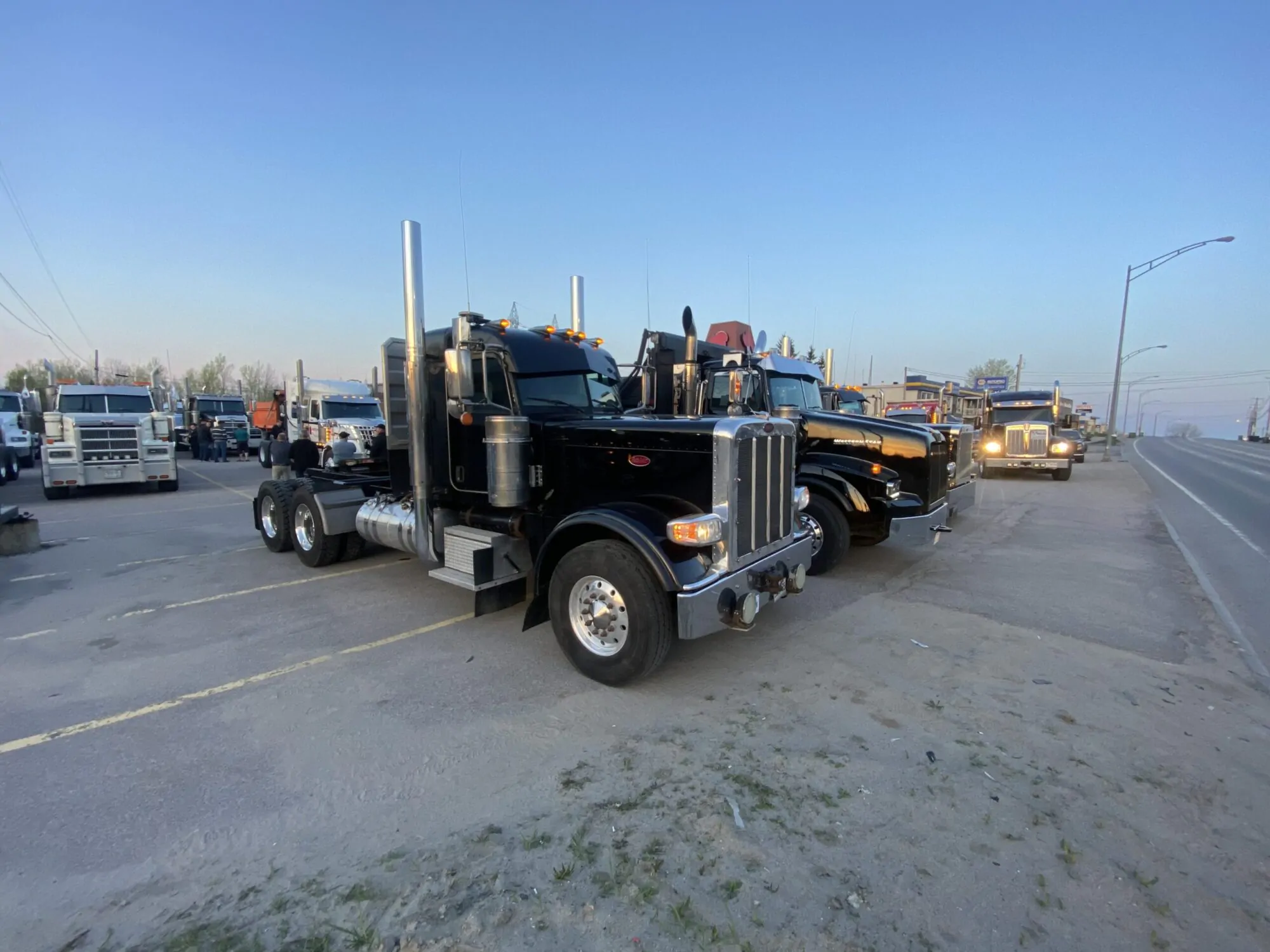 Camionneurs à Mont-Laurier crédit Vicky Gauthier