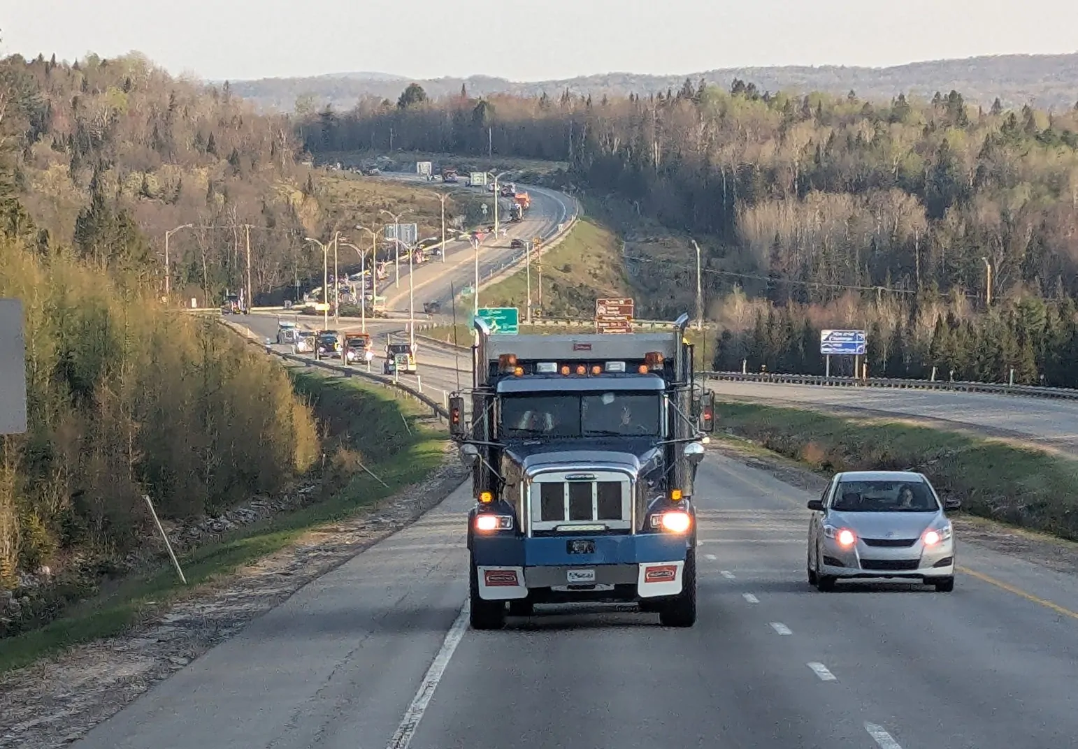 Camionneurs à Rivière-Rouge crédit Vicky Gauthier