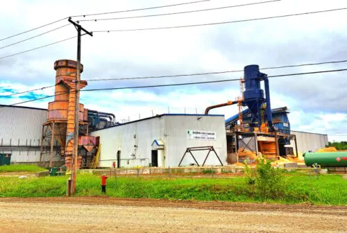 Photo de face usine Domtar Maniwaki