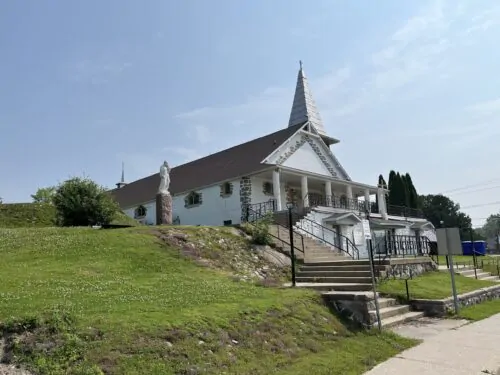 Salle paroissiale Christ-Roi juillet 2025 crédit CHGA FM Simon Dominé 1